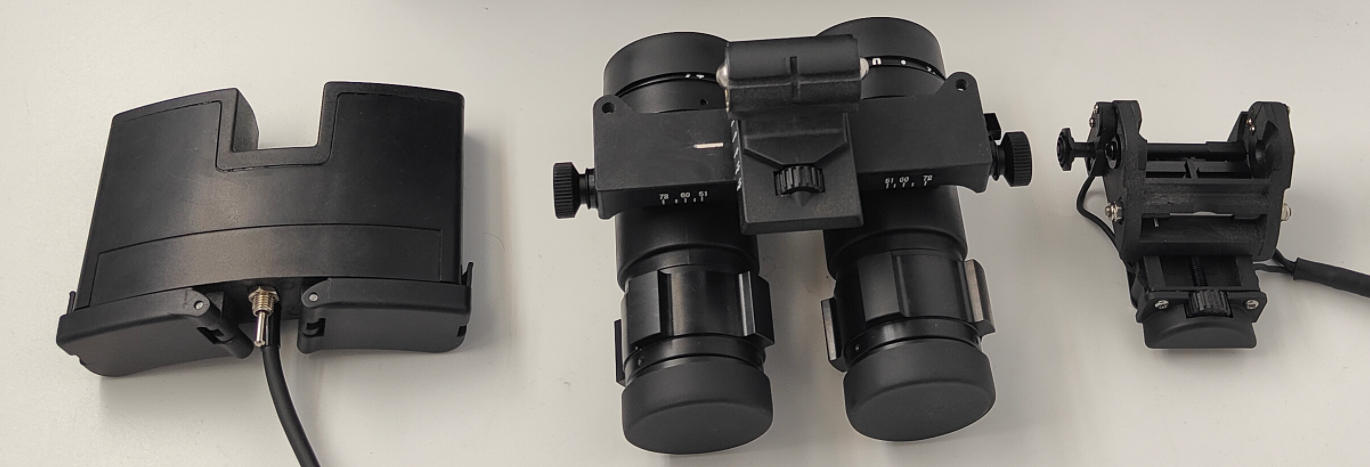Low-light-level Night Vision Binoculars for Pilots